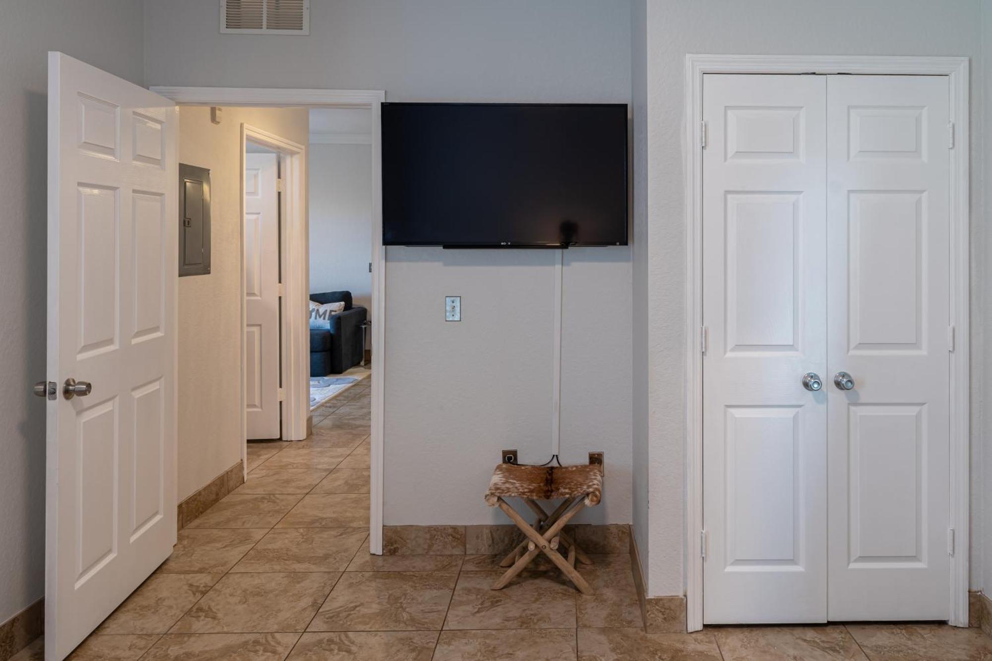 Apartment 3 Bedroom In Tuscana Resort , 15" From Disney Кисими Екстериор снимка
