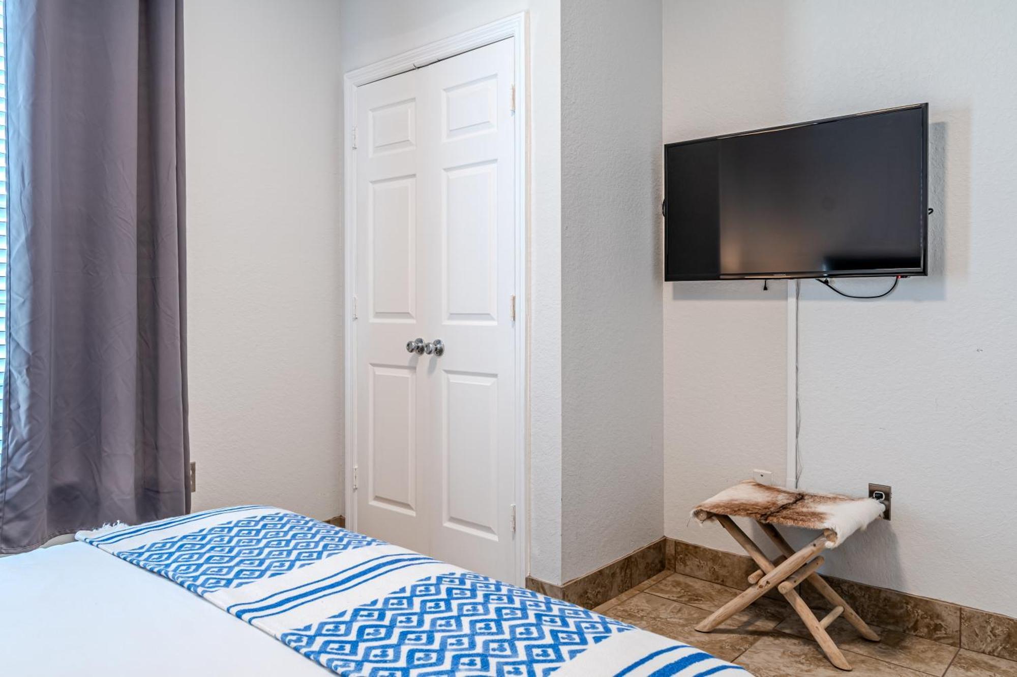 Apartment 3 Bedroom In Tuscana Resort , 15" From Disney Кисими Екстериор снимка
